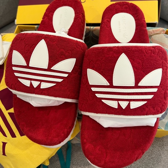 NEW Gucci x Adidas GG monogram red logo slide sandals - Picture 3 of 12